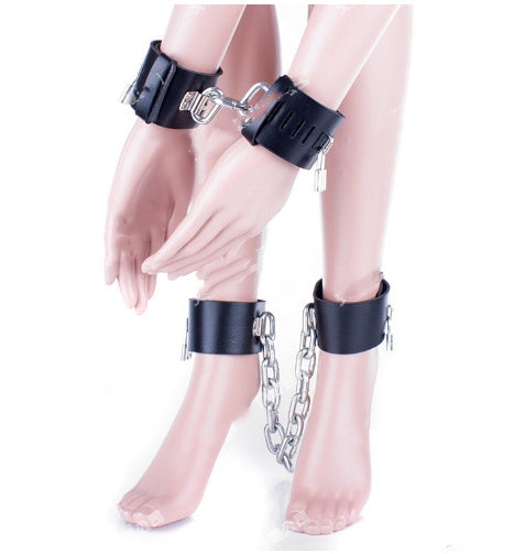 Red Heavy-duty Leather Handcuffs Shackle Supplies Set